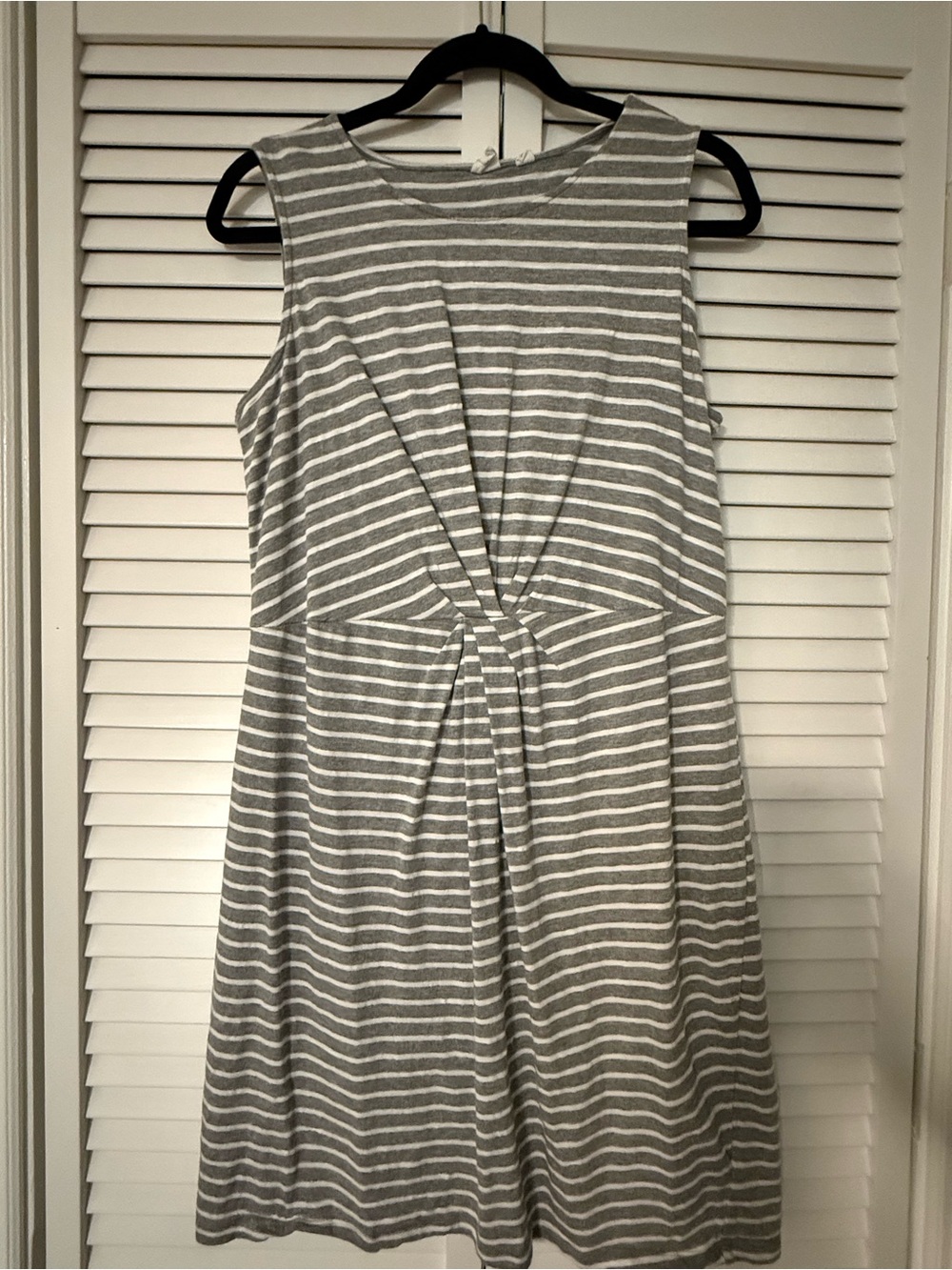 GAP Gray & White Striped Knot-Front Sleeveless Dress